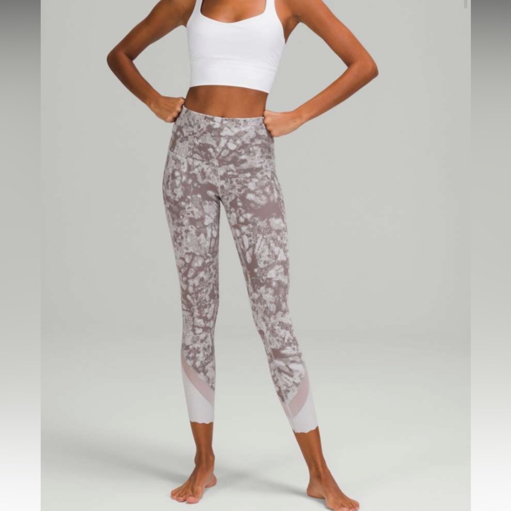 Lululemon Wunder Under